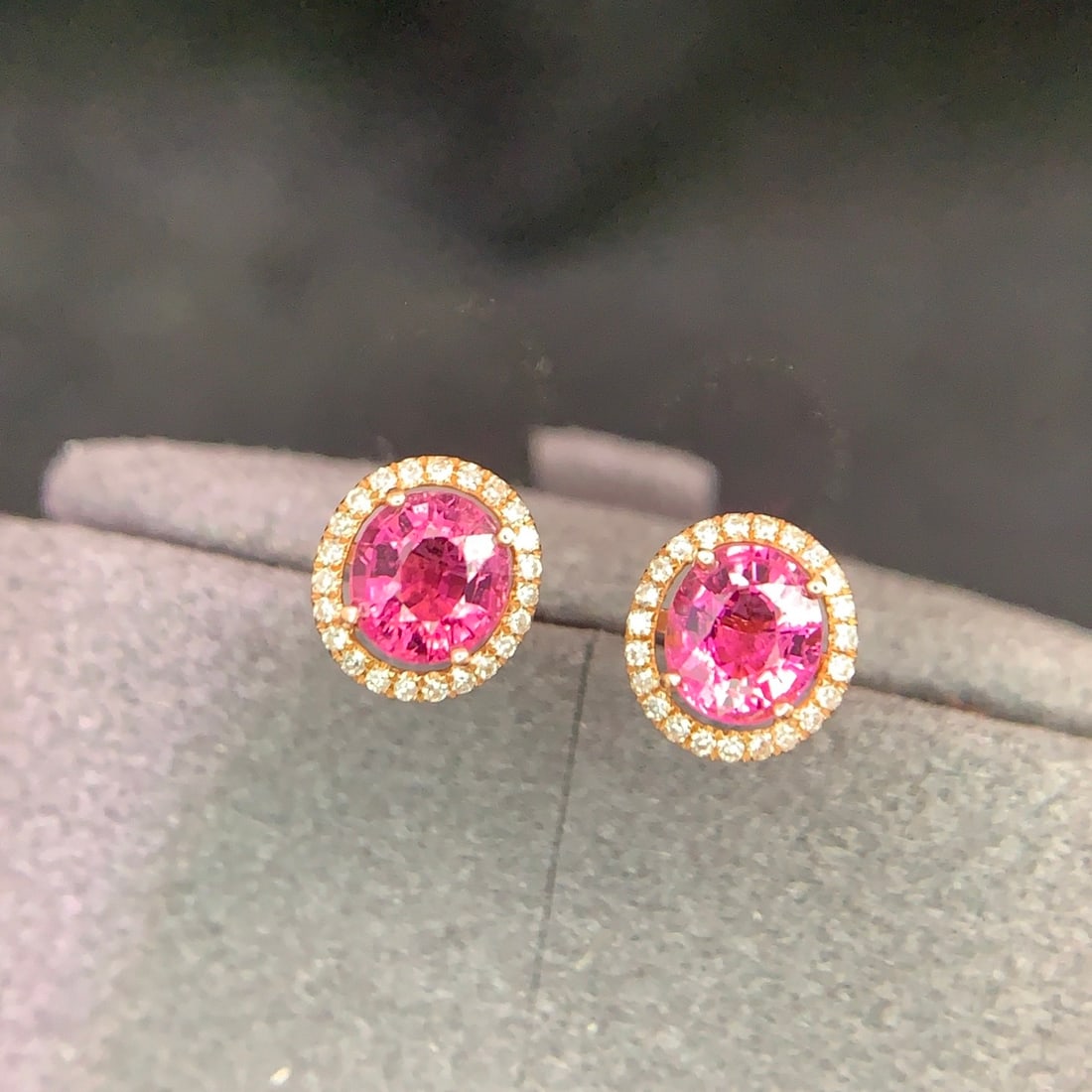 14k Gold 0.9 Ct Natural Tourmaline & Diamond Earrings - 4