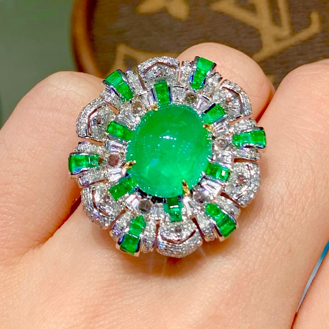 14k Gold 8.05 Ct Natural Emerald & Diamond Ring/pendant( Without Chain ) - 7