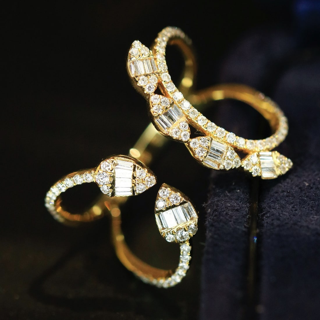 14k Gold 0.46 Ct Natural H Diamond Ring: Ref:231154348 // gold content:14k gold // ring size:7. 25us // // main gemstone:diamond // shape:multiple // carat weight:0. 46ct // clarity grade:vs-si // color:h // treatment:natural // Low