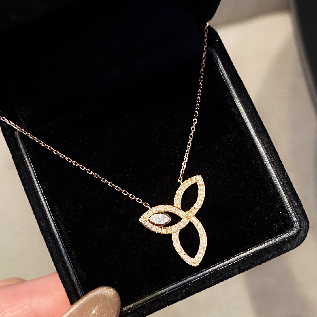 14k Gold 0.19 Ctw Natural H Diamond Necklace - 3