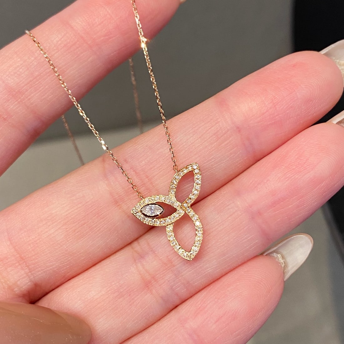 14k Gold 0.19 Ctw Natural H Diamond Necklace - 7