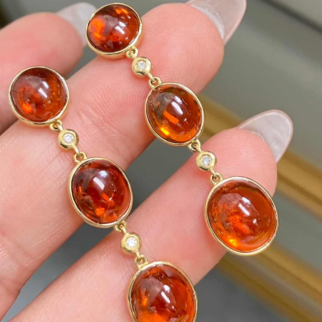 14k Gold 20.50 Ct Natural Spessartine & Diamond Earrings - 5