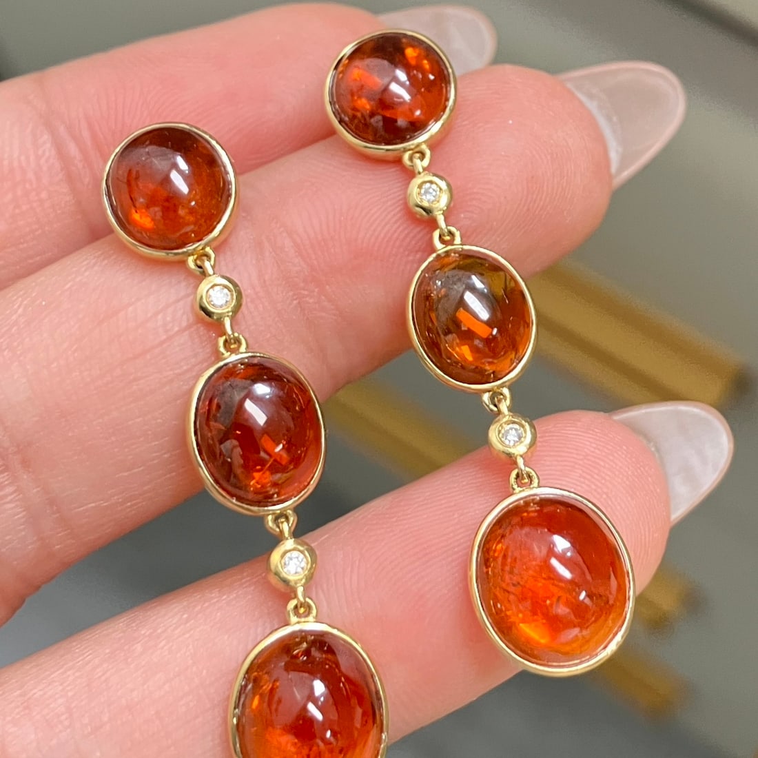 14k Gold 20.50 Ct Natural Spessartine & Diamond Earrings - 6
