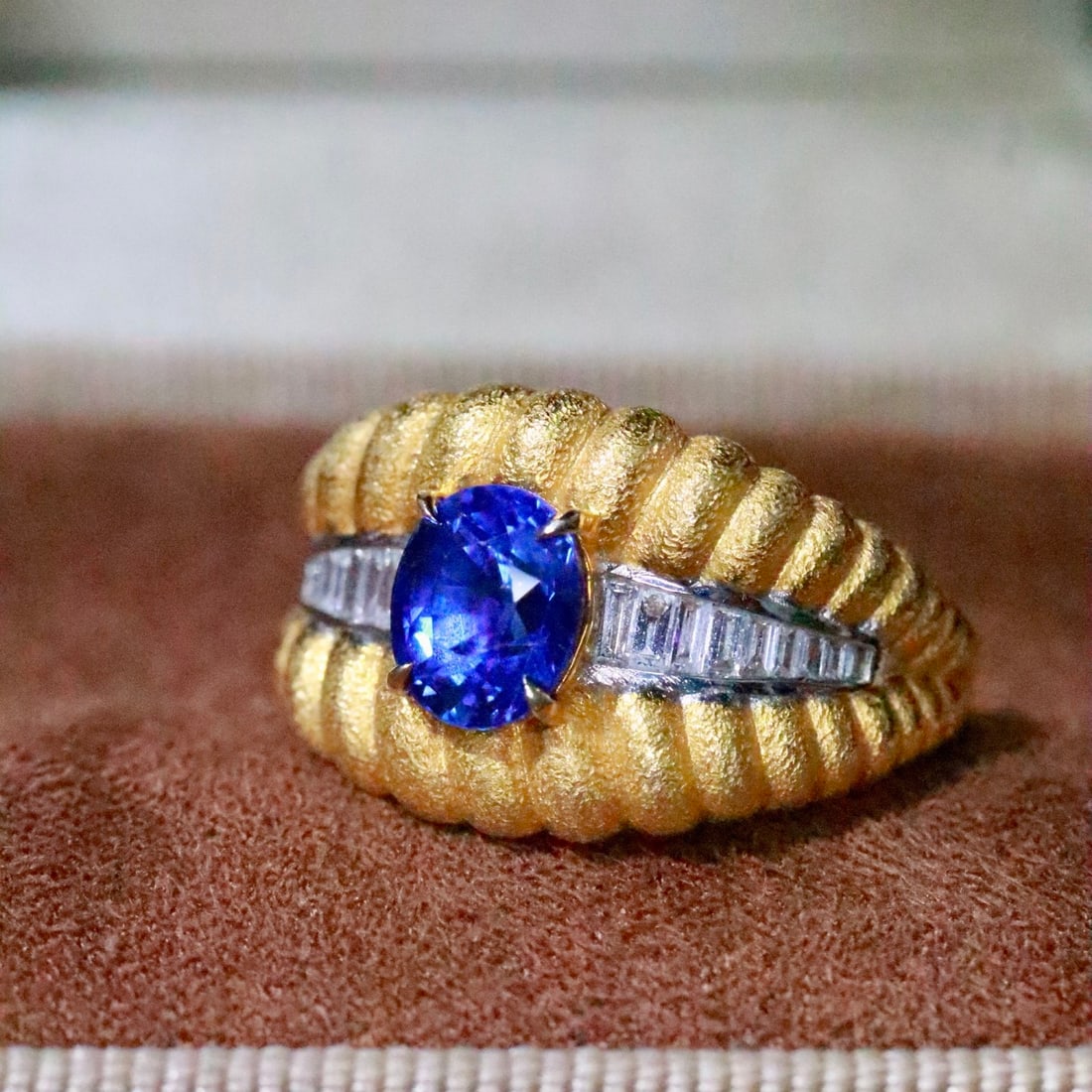 14k Gold 1.95 Ctw Natural Sapphire & Diamond Ring - 2