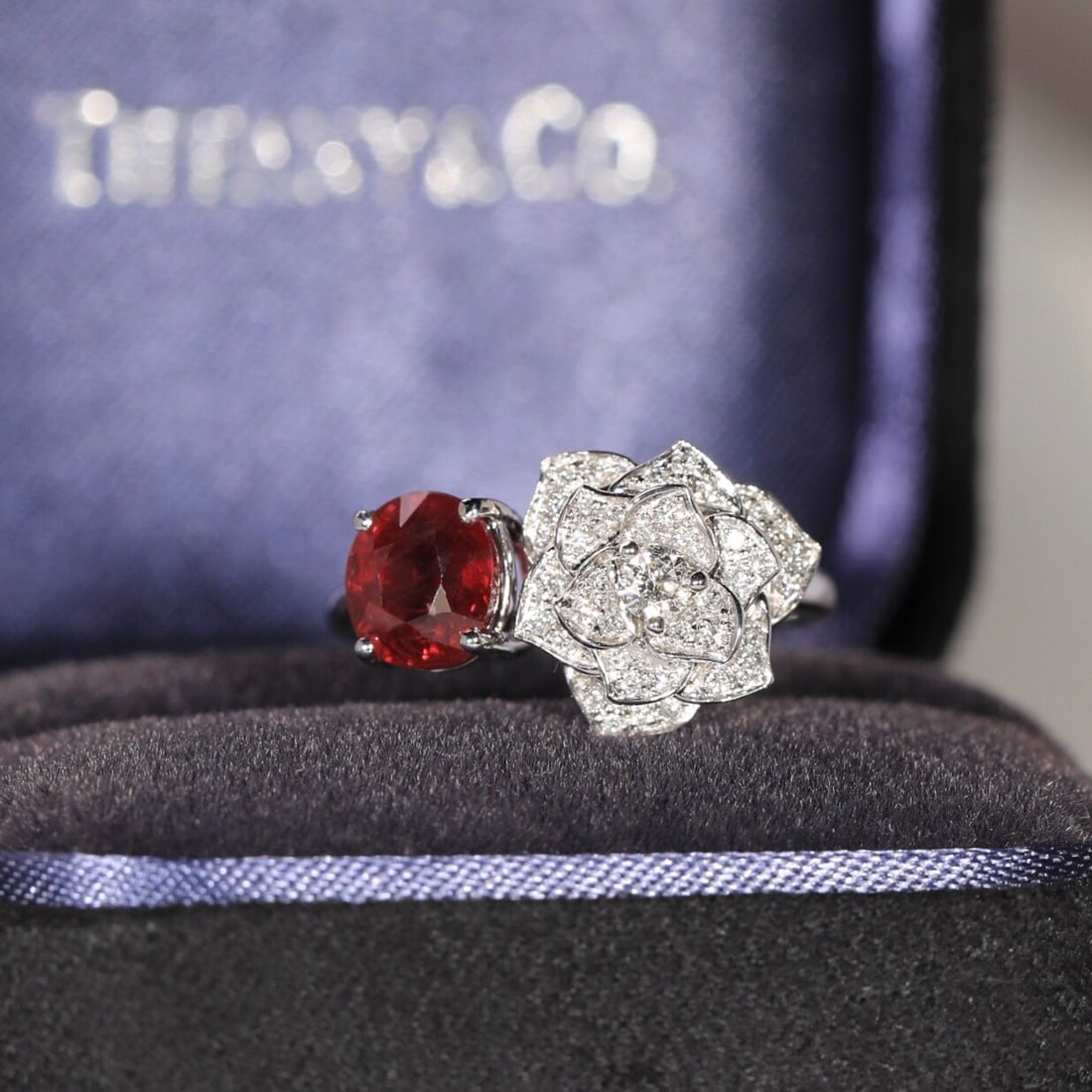 14k Gold 1.85 Ct Natural Ruby & Diamond Ring - 2