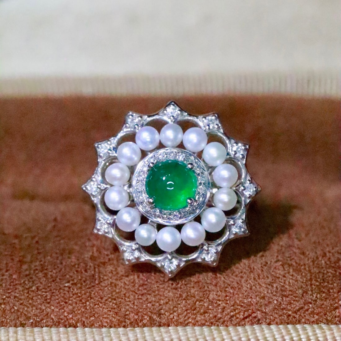 14k Gold 0.88 Ctw Natural Emerald & Diamond Ring - 2