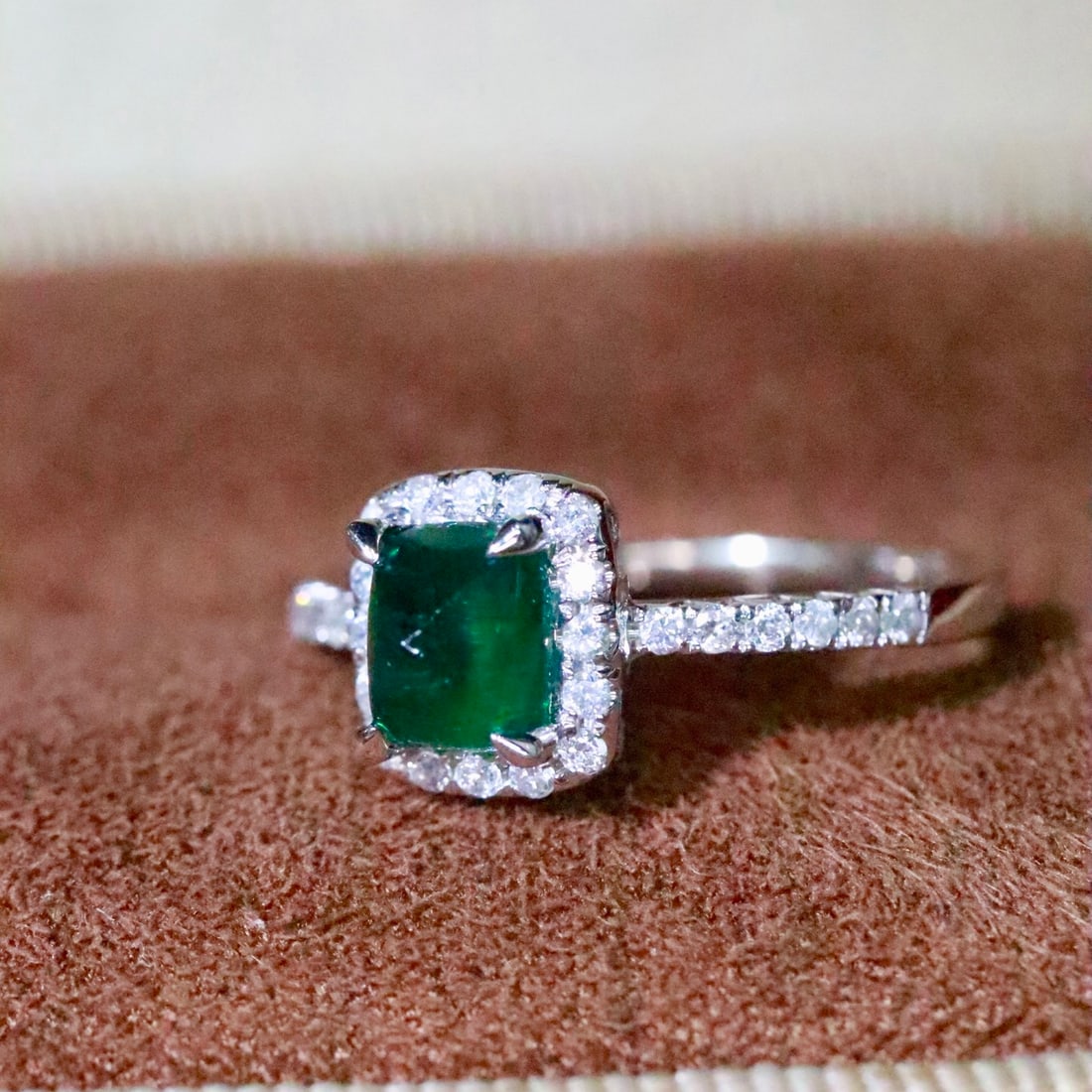 14k Gold 1.01 Ctw Natural Emerald & Diamond Ring - 2