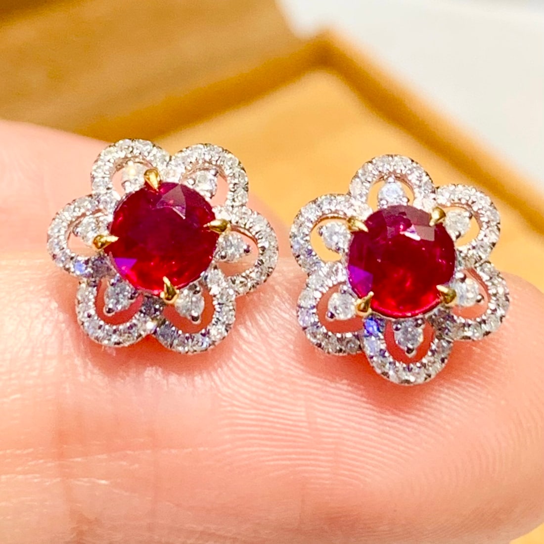 14k Gold 1.01 Ct Natural Ruby & Diamond Earrings - 4