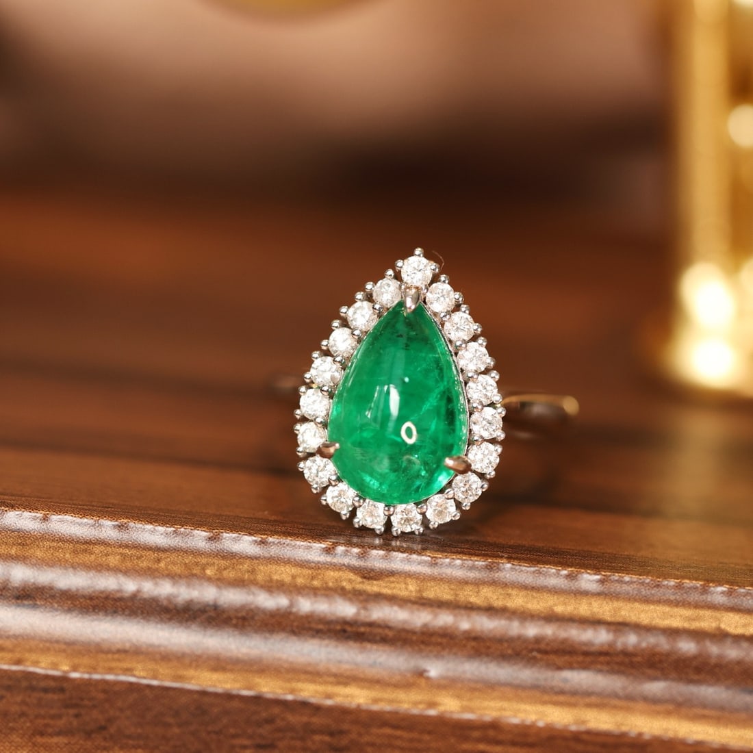 14k Gold 4.15 Ctw Natural Emerald & Diamond Ring/pendant( Without Chain ): Ref:231154407 // gold content:14k gold // ring size:7. 25us // // main gemstone:emerald // shape:pear // carat weight:3. 57ct // color:green // treatment:natural // // adjacent gemstone 2 : diamond