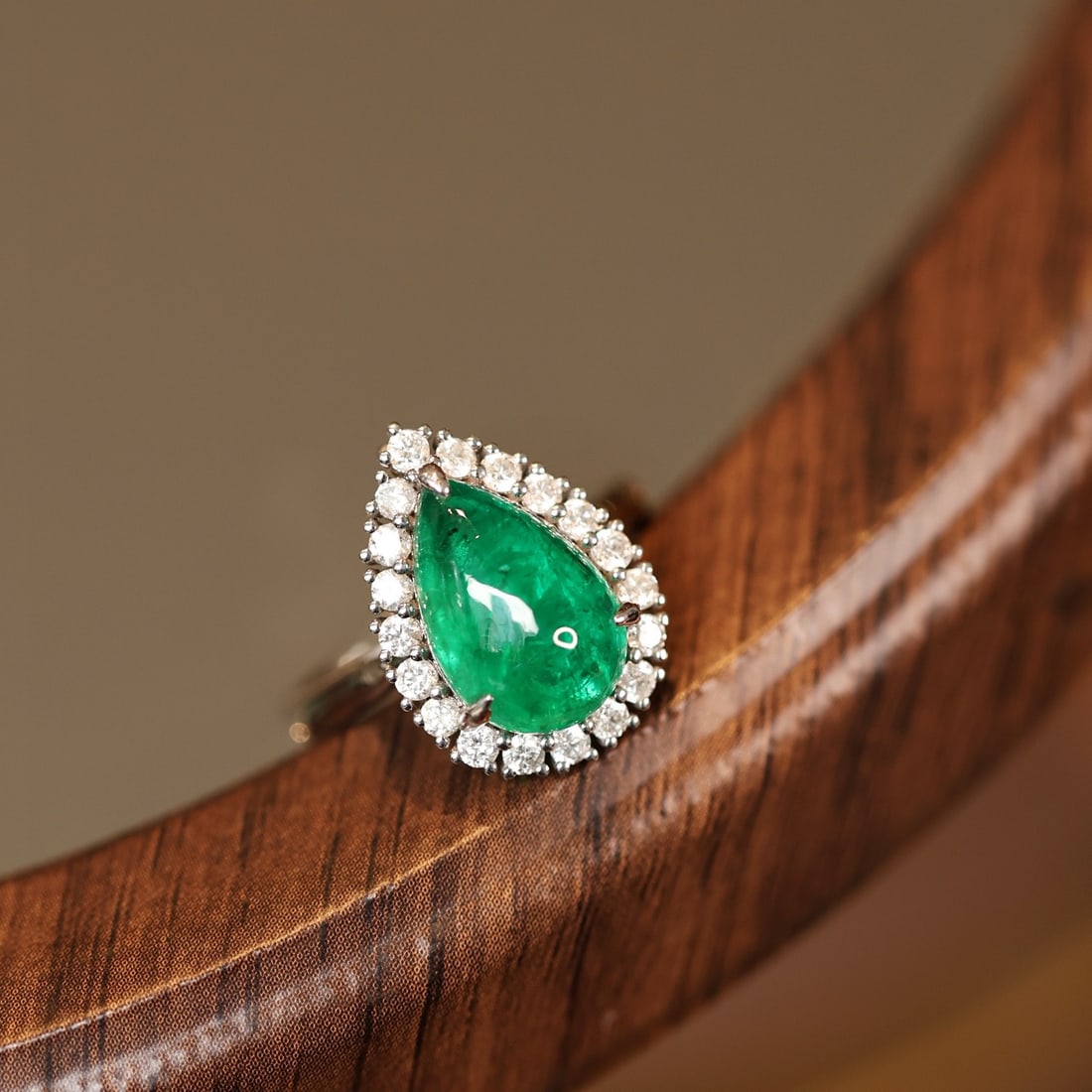14k Gold 4.15 Ctw Natural Emerald & Diamond Ring/pendant( Without Chain ) - 2