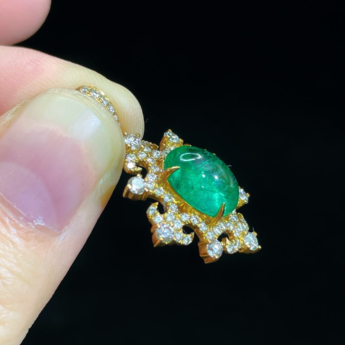 14k Gold 3.15 Ctw Natural Emerald & Diamond Pendant( Without Chain ) - 4