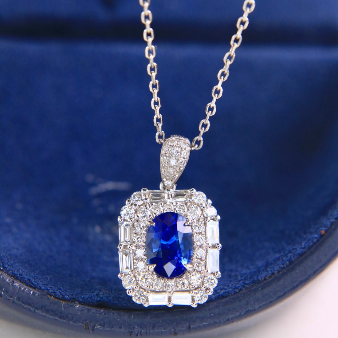 14k Gold 1.90 Ctw Natural Sapphire & Diamond Necklace (1 of 9)