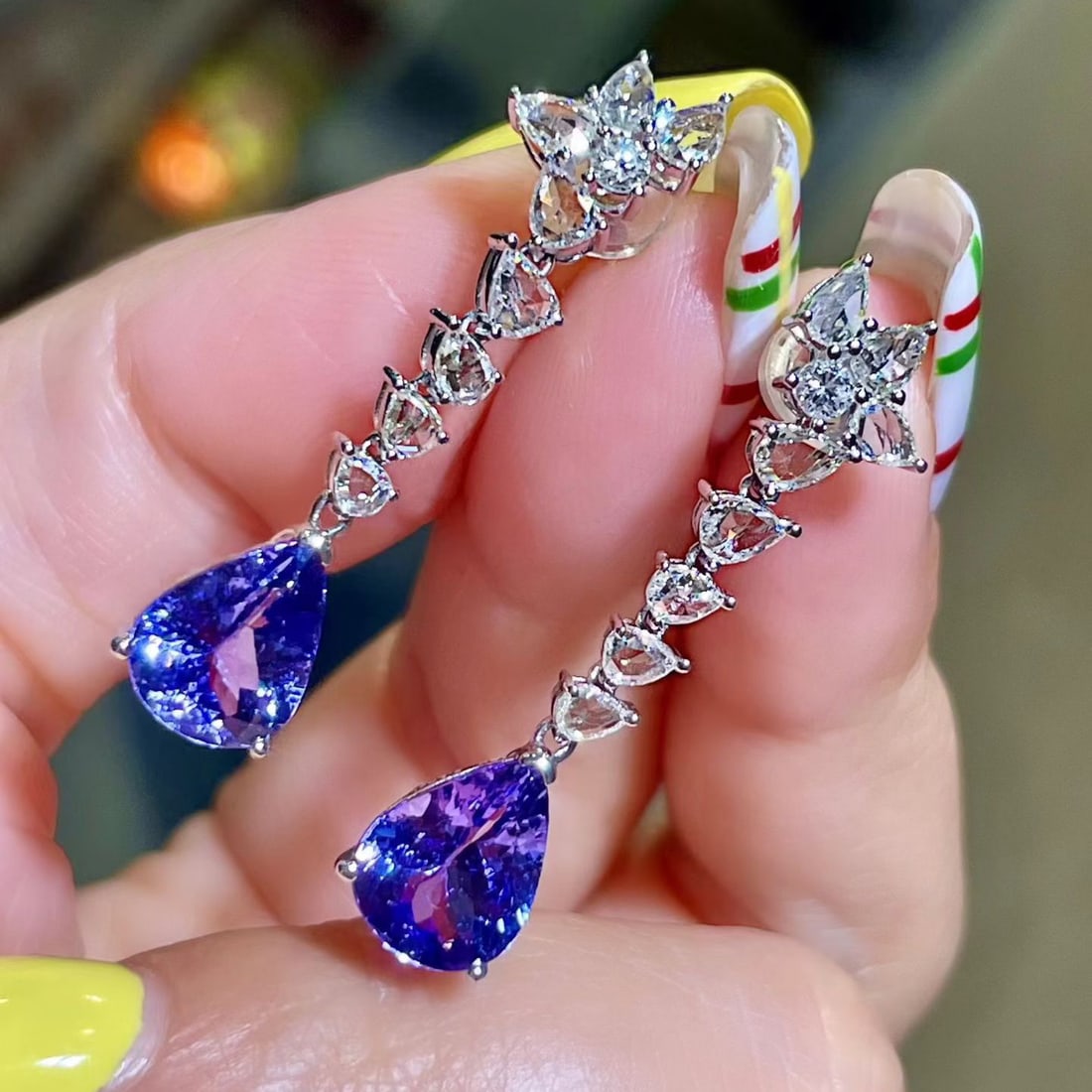 14k Gold 8.0 Ctw Natural Tanzanite & Diamond Earrings - 3