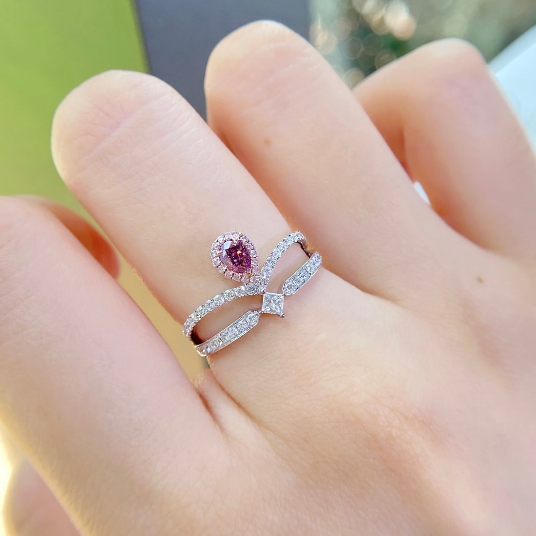 Gia Certified 14k Gold 0.77 Ctw Natural Pink Diamond & Diamond Ring - 4