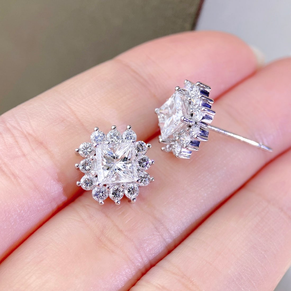 Gia Certified 14k Gold 3.09 Ctw Natural E-h Vvs2-vs1 Princess Diamond & Diamond Earrings - 3