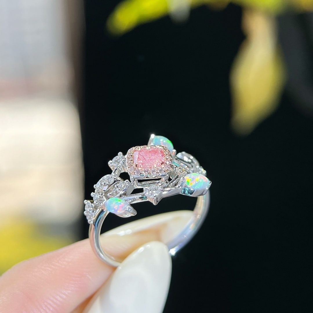14k Gold 0.42 Ct Natural Pink Diamond & Diamond Ring - 4