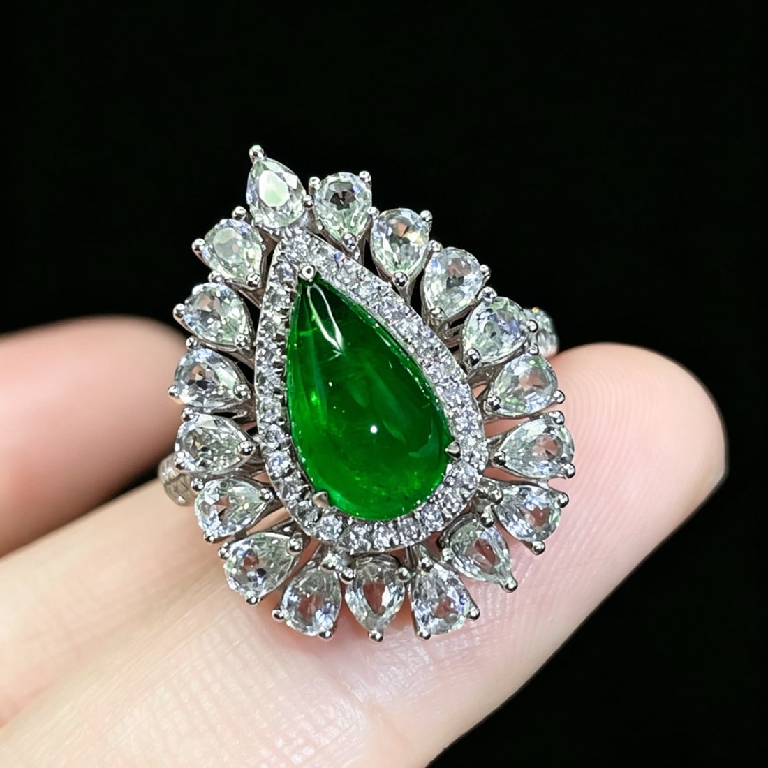 14k Gold 2.28 Ctw Natural Emerald & Diamond Ring - 2