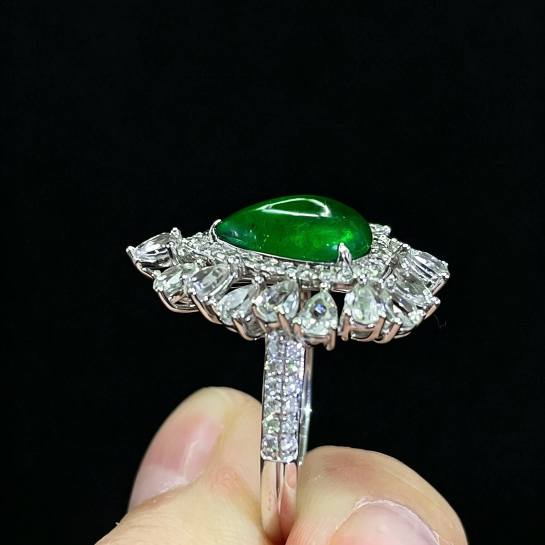 14k Gold 2.28 Ctw Natural Emerald & Diamond Ring - 4