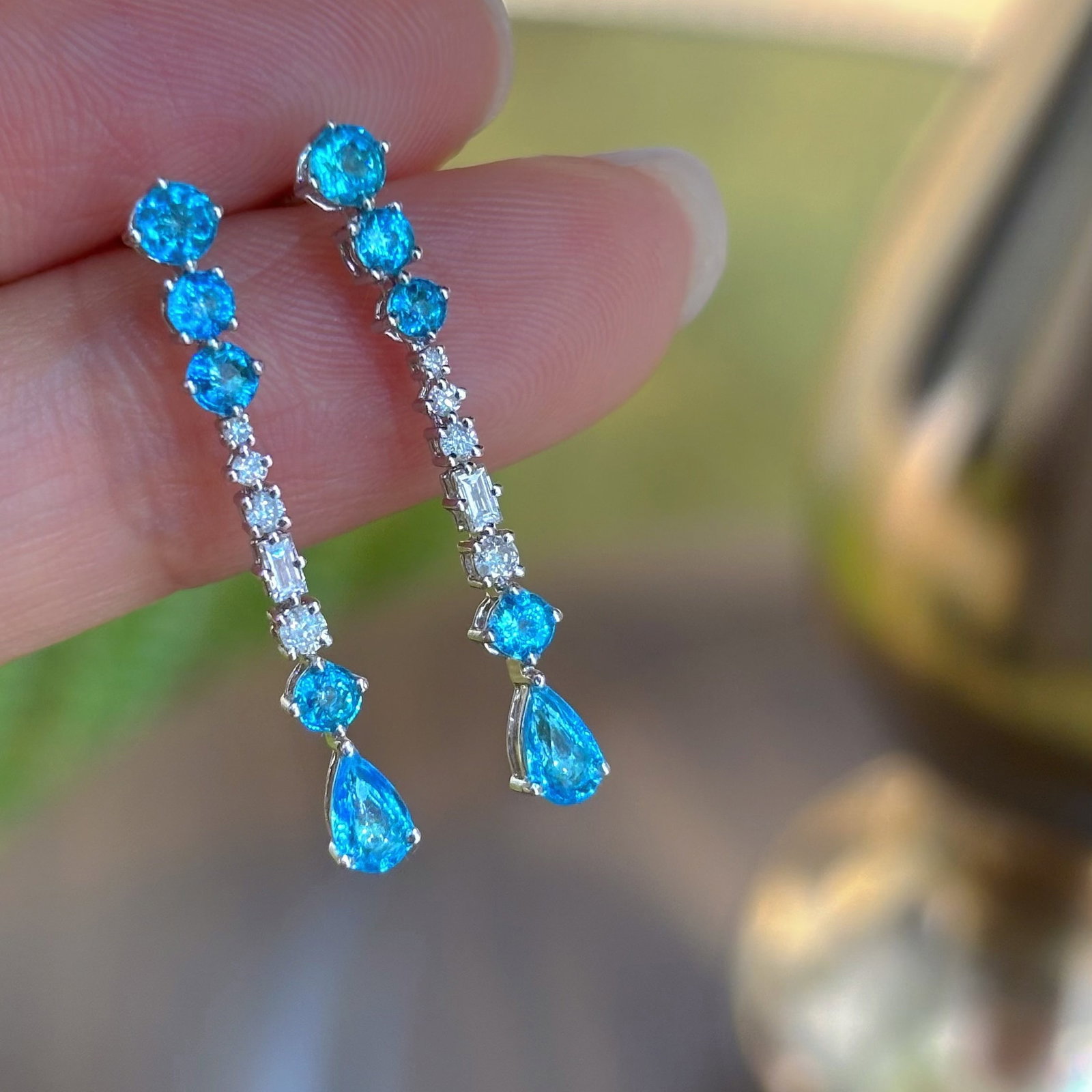 14k Gold 1 Ct Natural Paraiba Tourmaline & Diamond Earrings - 3