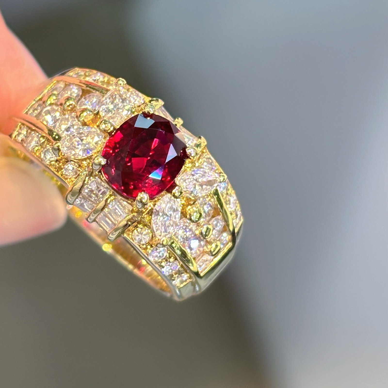 14k Gold 2.59 Ctw Natural Ruby & Diamond Ring - 3