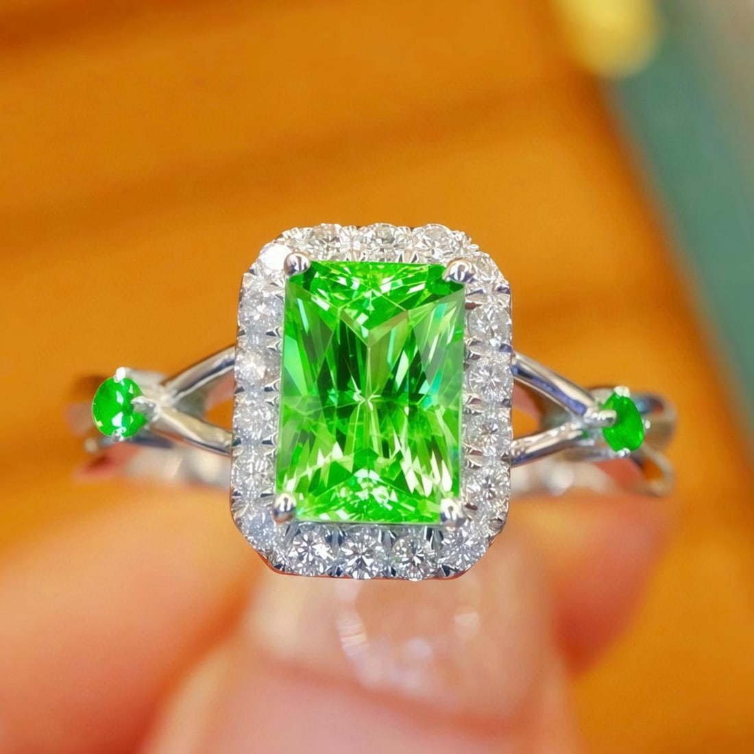 14k Gold 1.17 Ctw Natural Tsavorite & Tsavorite Ring: Ref:231161069 // gold content:14k gold // ring size:7. 25us // // main gemstone:tsavorite // shape:octagonal // carat weight:1. 13ct // color:green // treatment:natural // // adjacent gemstone 2 :