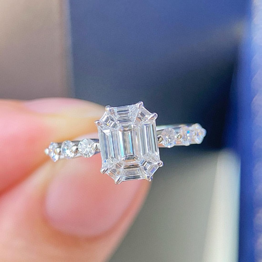 14k Gold 0.79 Ct Natural H Diamond Ring: Ref:231161149 // gold content:14k gold // ring size:7. 25us // // main gemstone:diamond // shape:multiple // carat weight:0. 79ct // clarity grade:vs-si // color:h // treatment:natural // Low