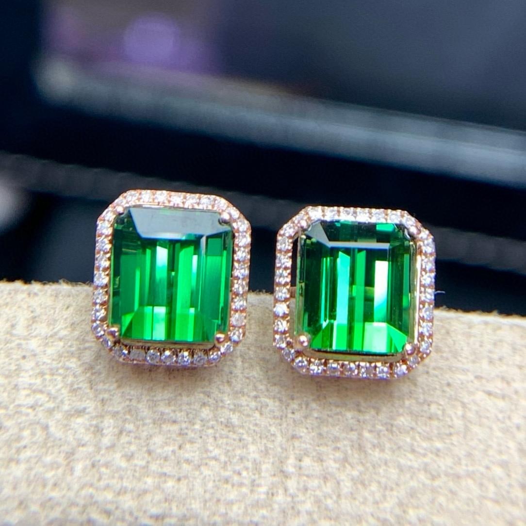 14k Gold 3.8 Ct Natural Tourmaline & Diamond Earrings: Ref:231161159 // gold content:14k gold // main gemstone:tourmaline // shape:octagonal // carat weight:3. 8ct // color:green // treatment:natural // // adjacent gemstone 2 : diamond // shape:round //