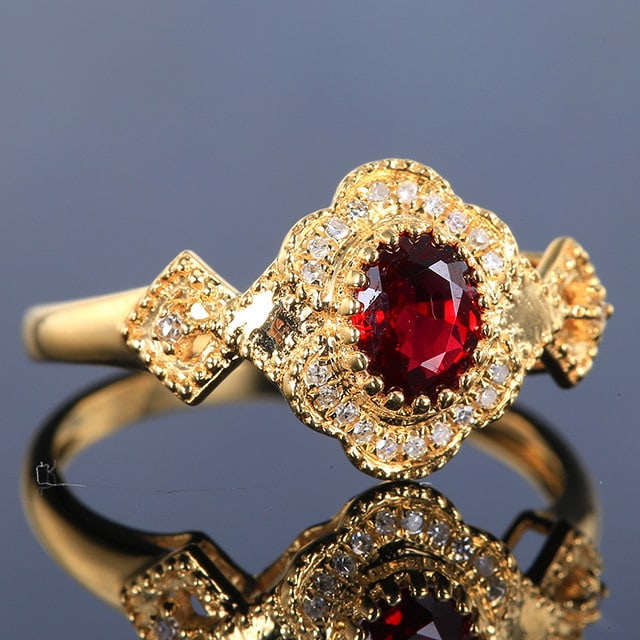 14k Gold 0.62 Ctw Natural Ruby & Diamond Ring - 3