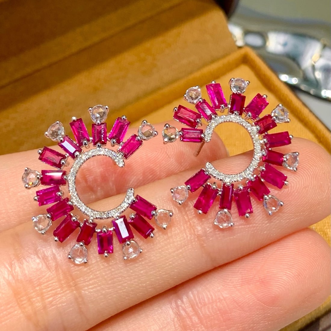 14k Gold 3 Ct Natural Ruby & Diamond & Sapphire Earrings: Ref:231162013 // gold content:14k gold // main gemstone:ruby // shape:rectangle // carat weight:3ct // color:red // treatment:natural // // adjacent gemstone 2 : diamond // shape:round // clarity