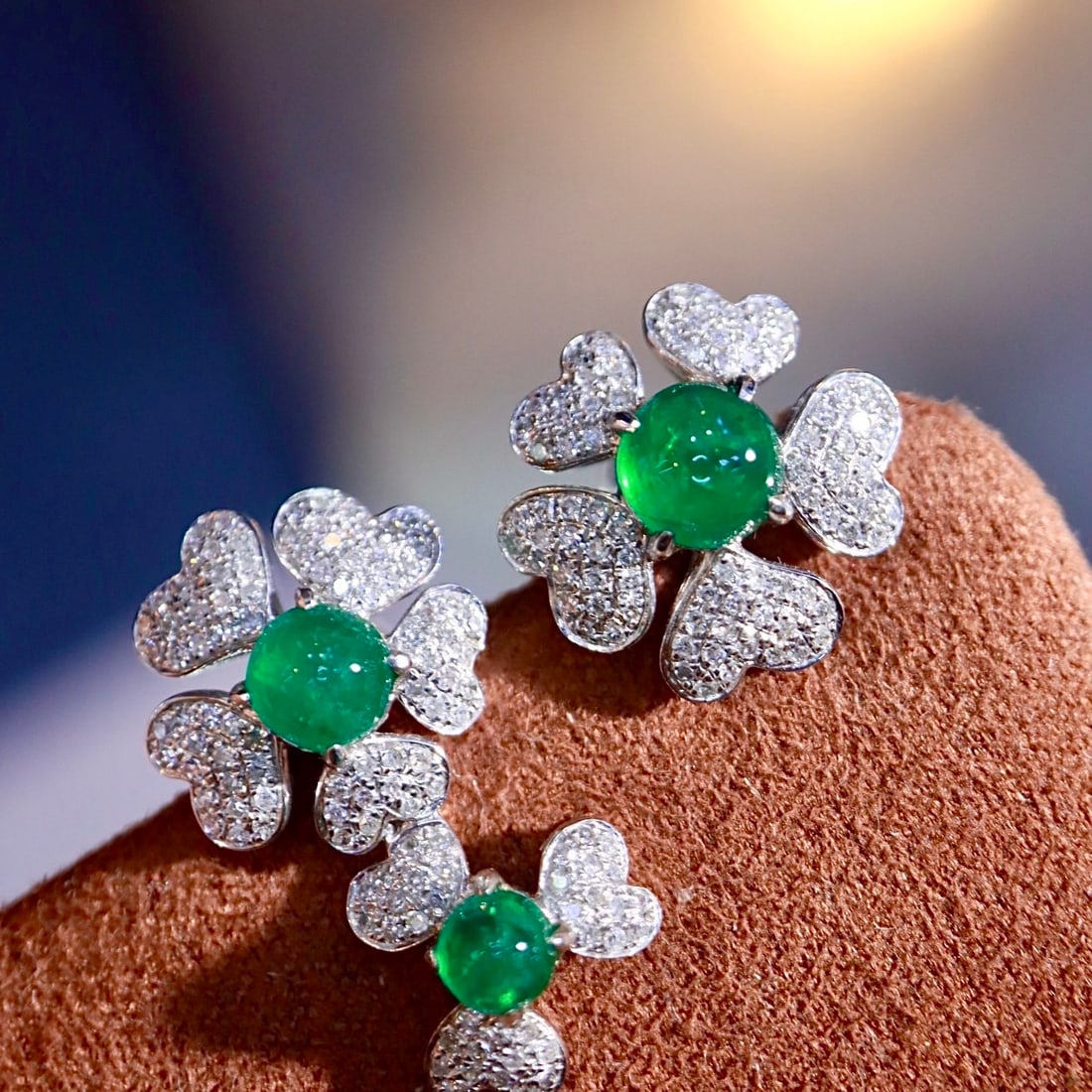 14k Gold 1.75 Ctw Natural Emerald & Diamond Earrings: Ref:231162043 // gold content:14k gold // main gemstone:emerald // shape:round // carat weight:1. 35ct // color:green // treatment:natural // cut grade:g // // adjacent gemstone 2 : diamond // shape:r