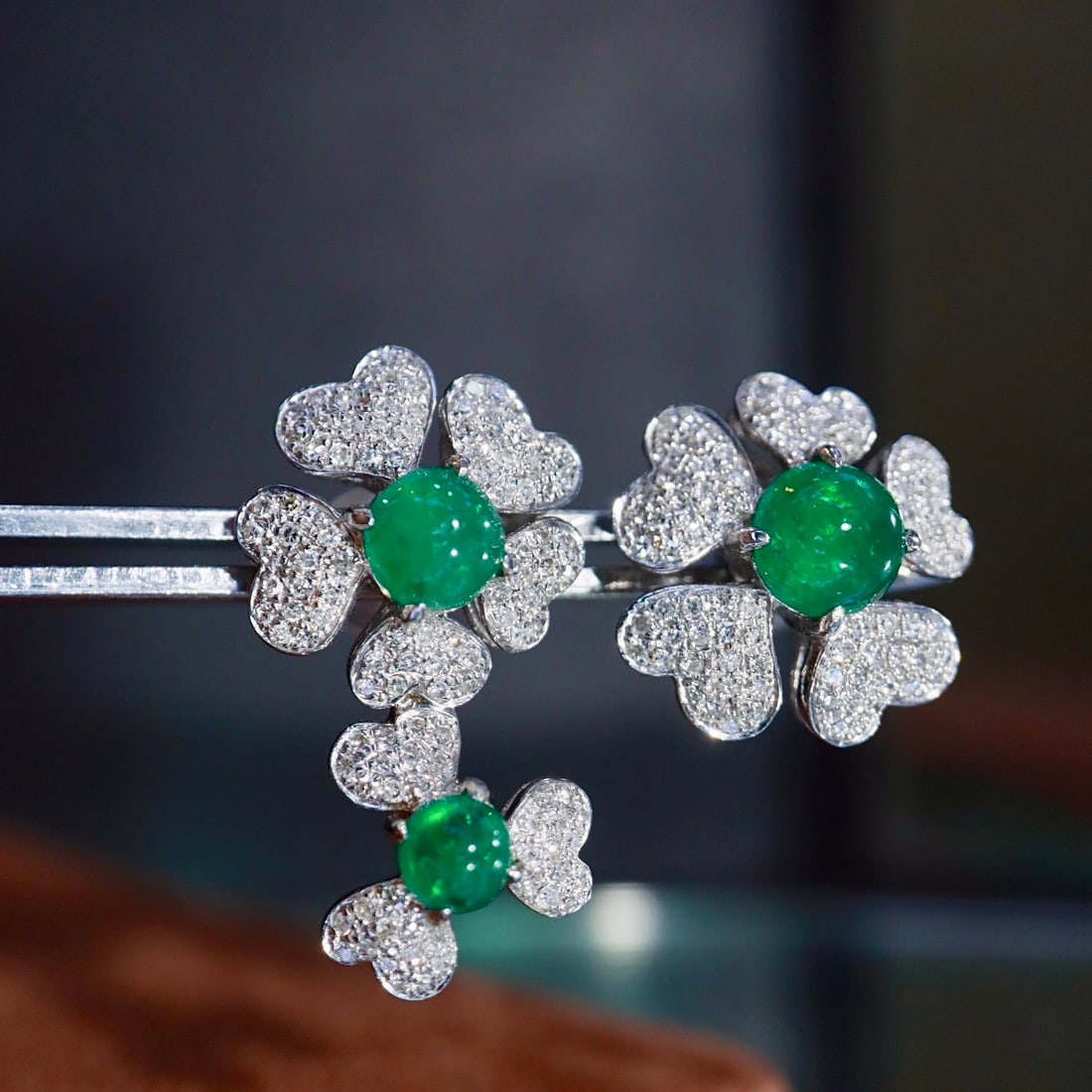 14k Gold 1.75 Ctw Natural Emerald & Diamond Earrings - 5