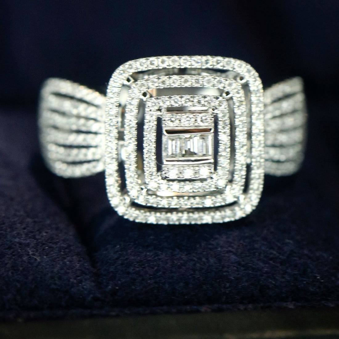 14k Gold 0.6 Ct Natural H Diamond Ring (1 of 10)