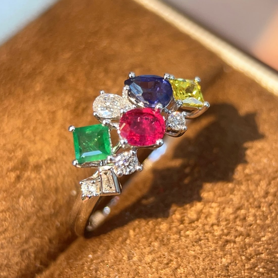 14k Gold 1.28 Ctw Natural Sapphire & Ruby & Emerald & Diamond Ring - 5