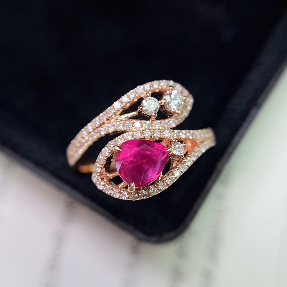 14k Gold 1.01 Ct Natural Ruby & Diamond Ring (1 of 7)