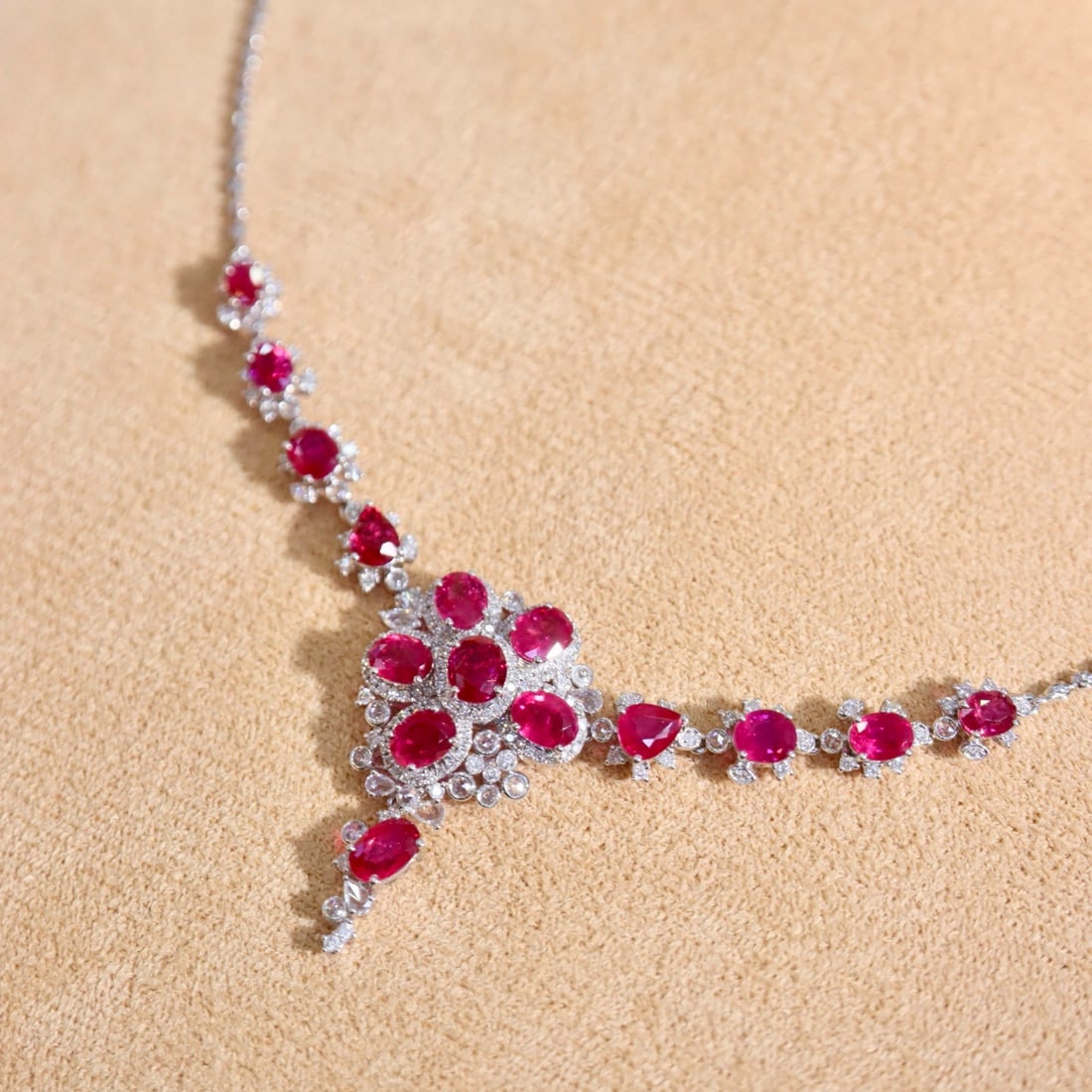 14k Gold 8.65 Ctw Natural Ruby & Diamond Necklace - 3