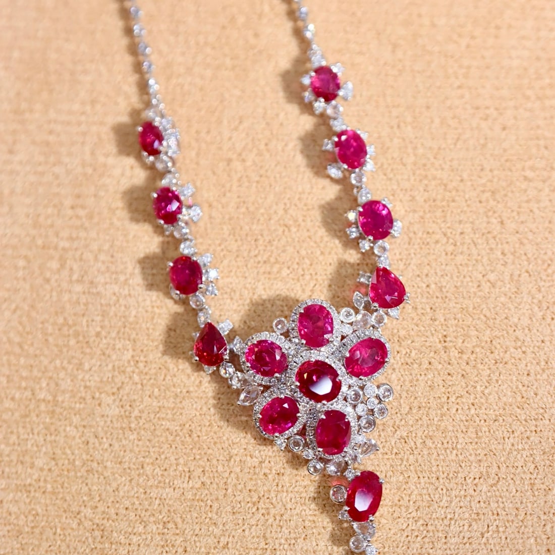 14k Gold 8.65 Ctw Natural Ruby & Diamond Necklace - 5
