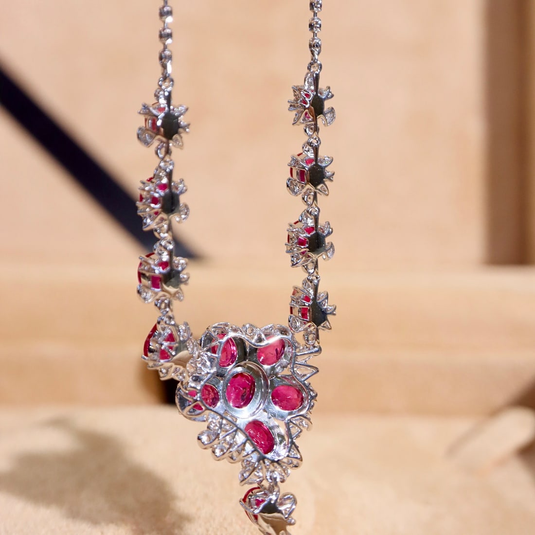 14k Gold 8.65 Ctw Natural Ruby & Diamond Necklace - 7