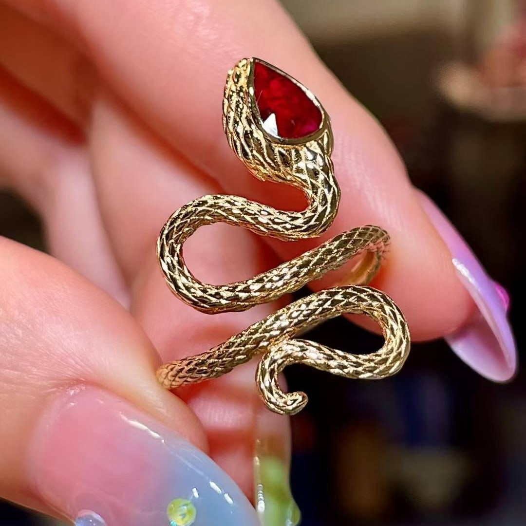 14k Gold 0.7 Ct Natural Ruby & Snake Ring - 3