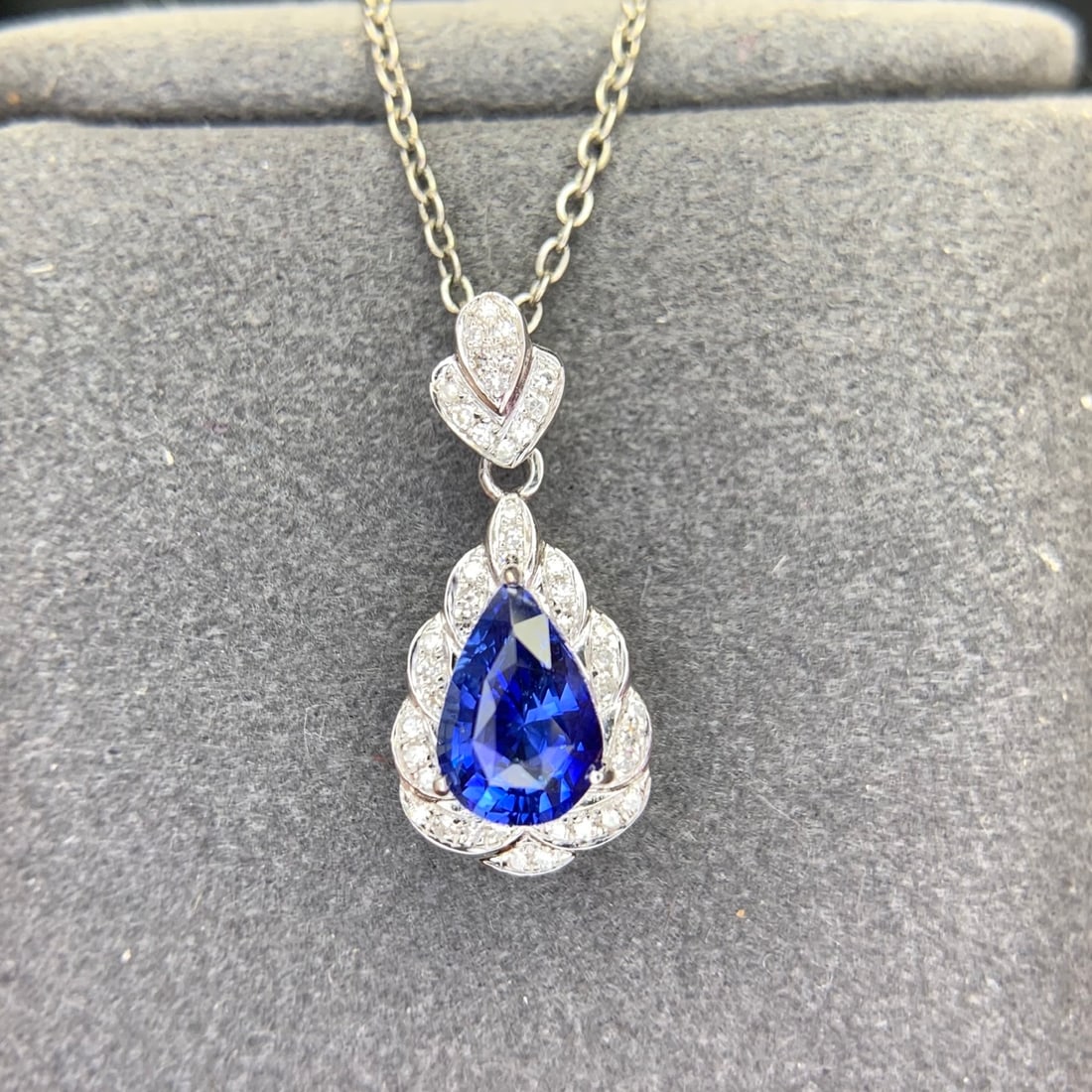 14k Gold 1.14 Ct Natural Sapphire & Diamond Pendant( Without Chain ) - 4