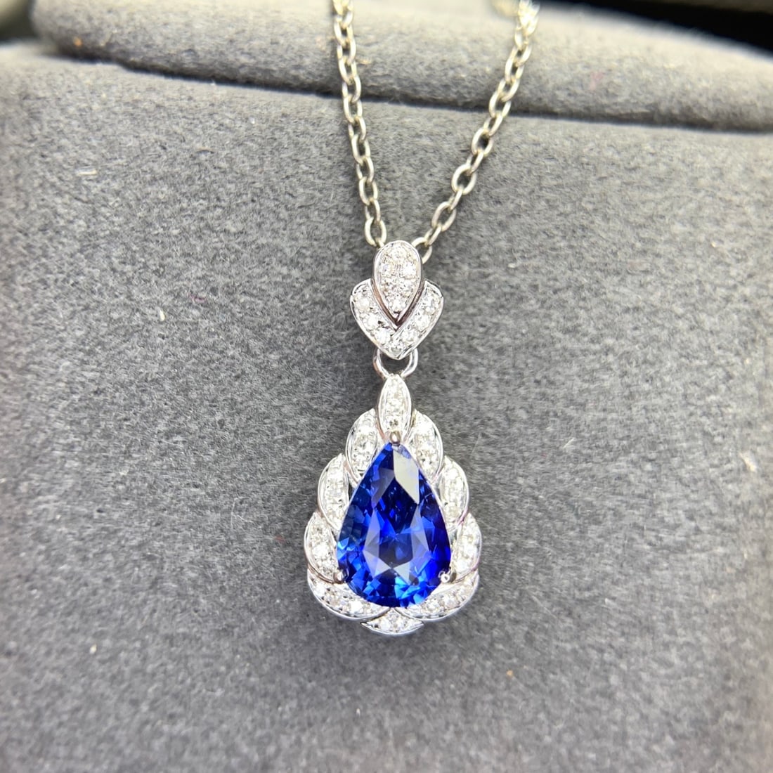14k Gold 1.14 Ct Natural Sapphire & Diamond Pendant( Without Chain ) - 7
