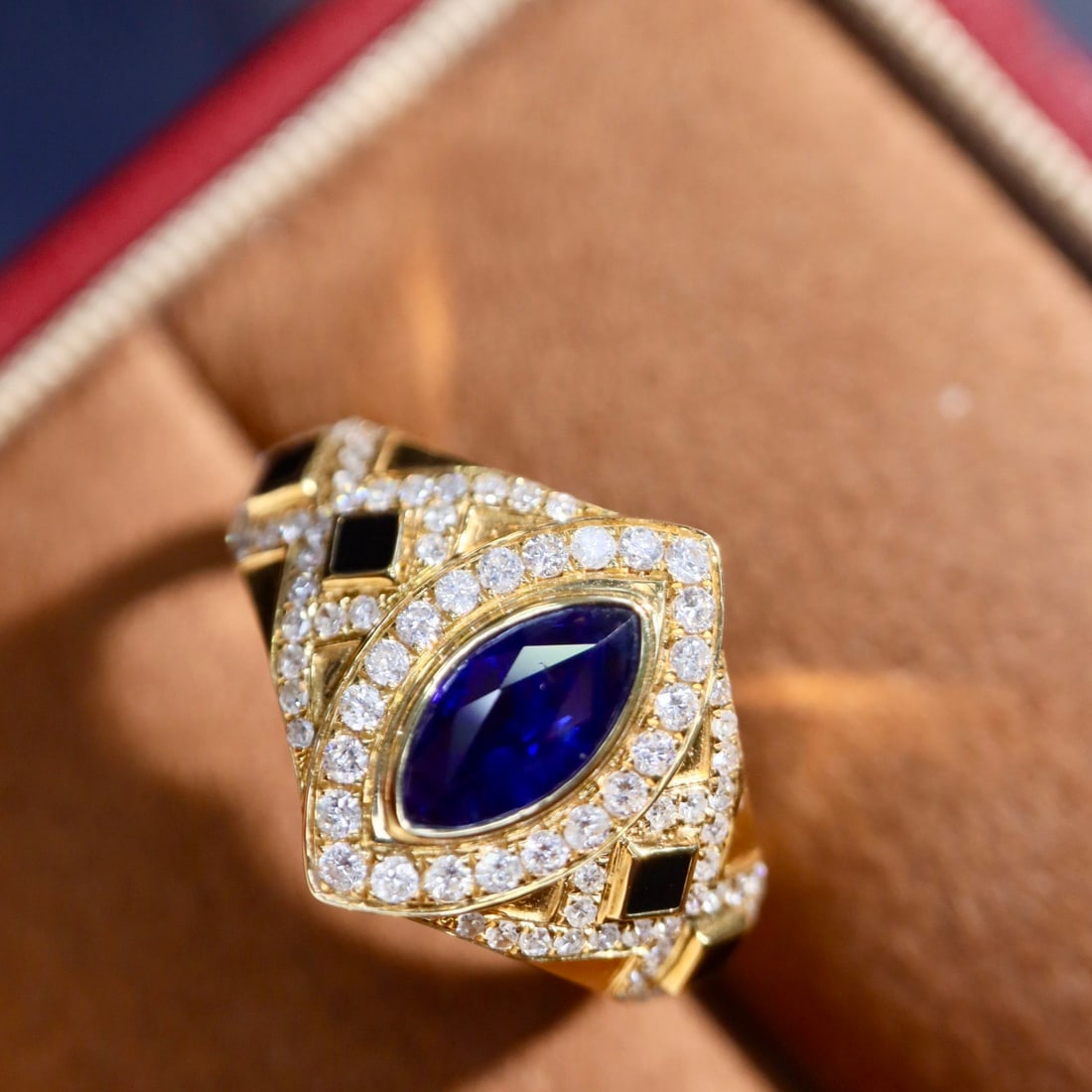 14k Gold 1.37 Ctw Natural Sapphire & Diamond Ring: Ref:231162155 // gold content:14k gold // ring size:7. 25us // // main gemstone:sapphire // shape:marquise // carat weight:1. 0ct // color:blue // treatment:natural // // adjacent gemstone 2 :
