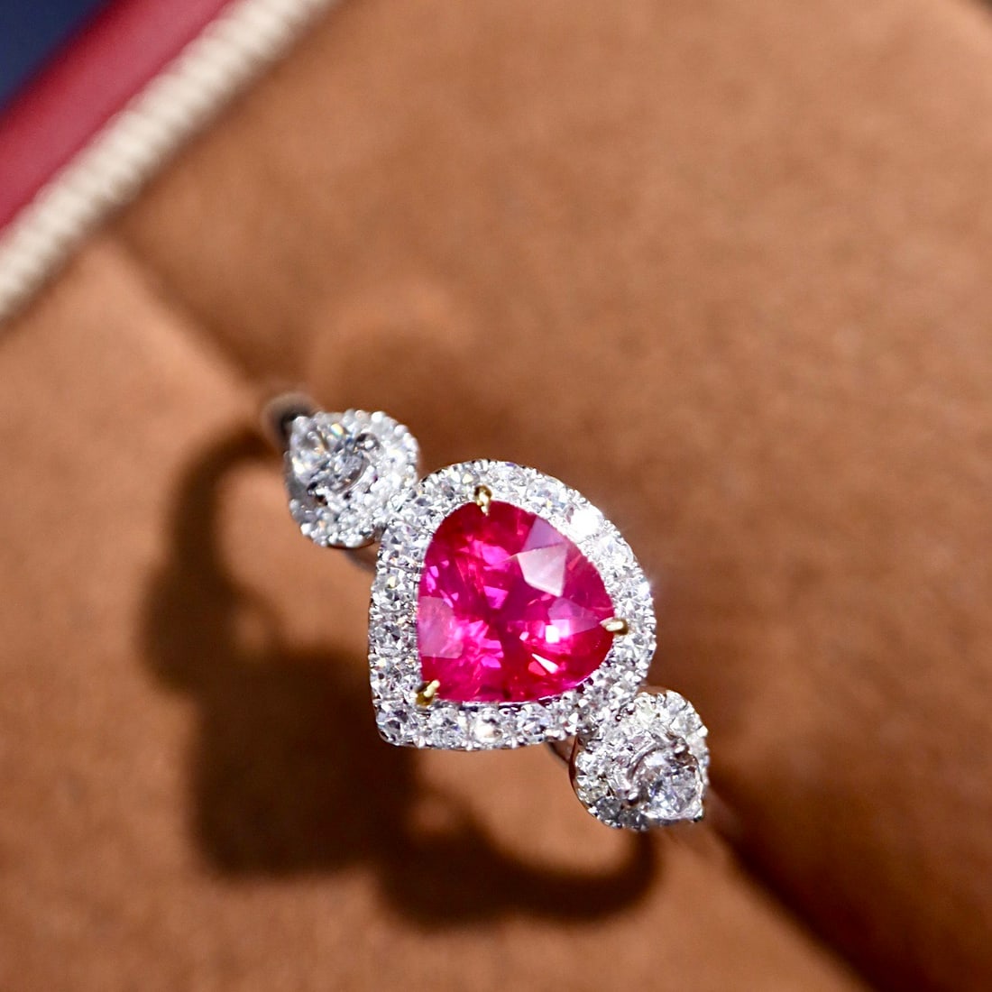 14k Gold 0.91 Ctw Natural Ruby & Diamond Ring: Ref:231162178 // gold content:14k gold // ring size:7. 25us // // main gemstone:ruby // shape:pear // carat weight:0. 70ct // color:red // treatment:natural // // adjacent gemstone 2 : diamond //