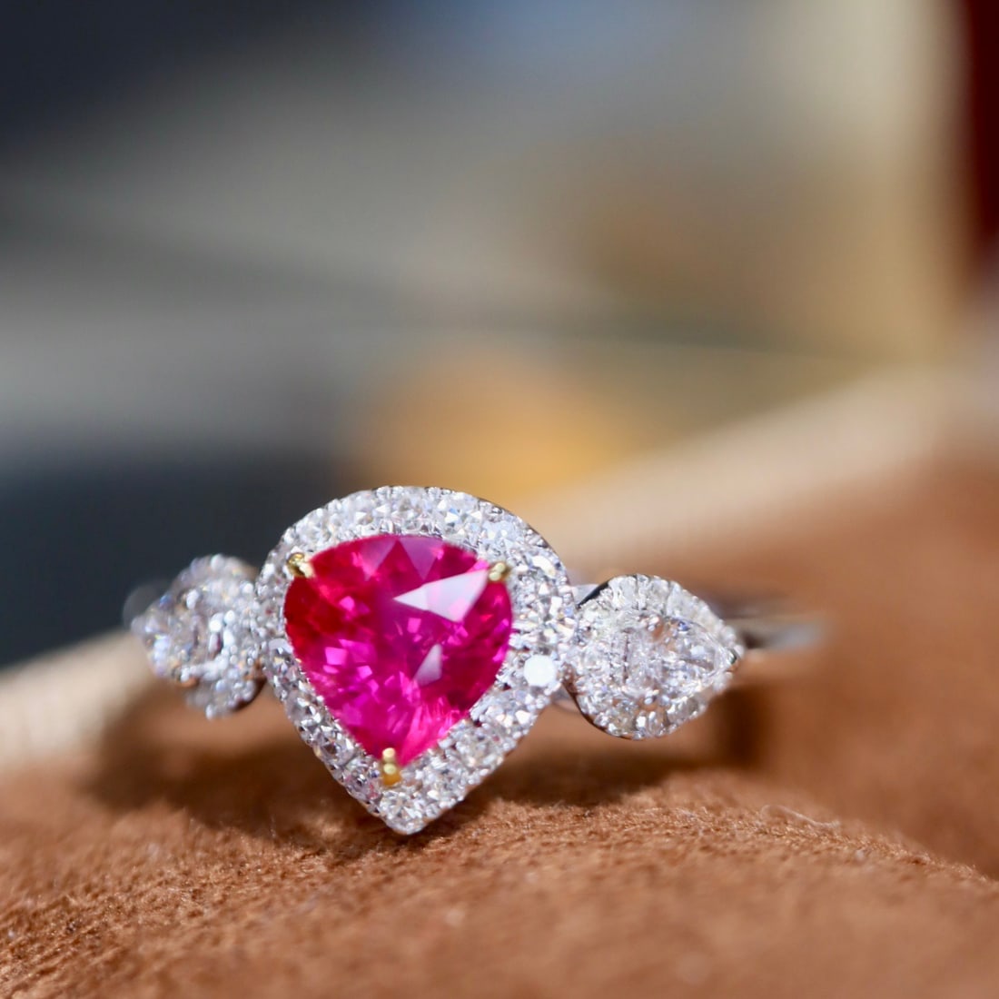 14k Gold 0.91 Ctw Natural Ruby & Diamond Ring - 7