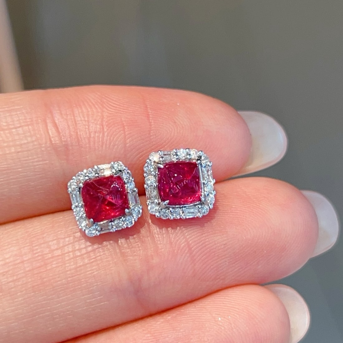 14k Gold 1.7 Ct Natural Spinel & Diamond Earrings - 2