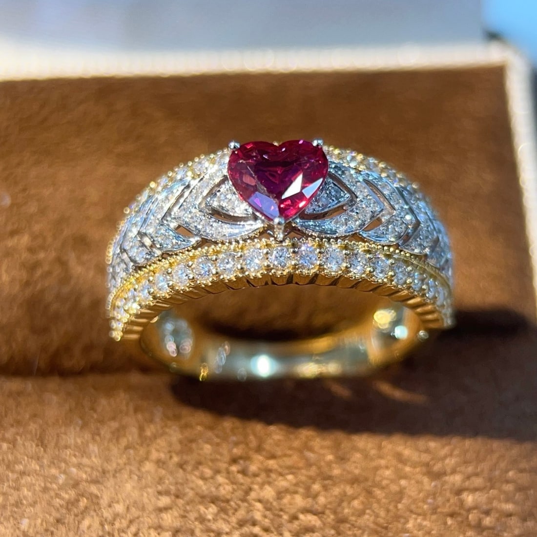 14k Gold 1.09 Ctw Natural Ruby & Diamond Ring - 3