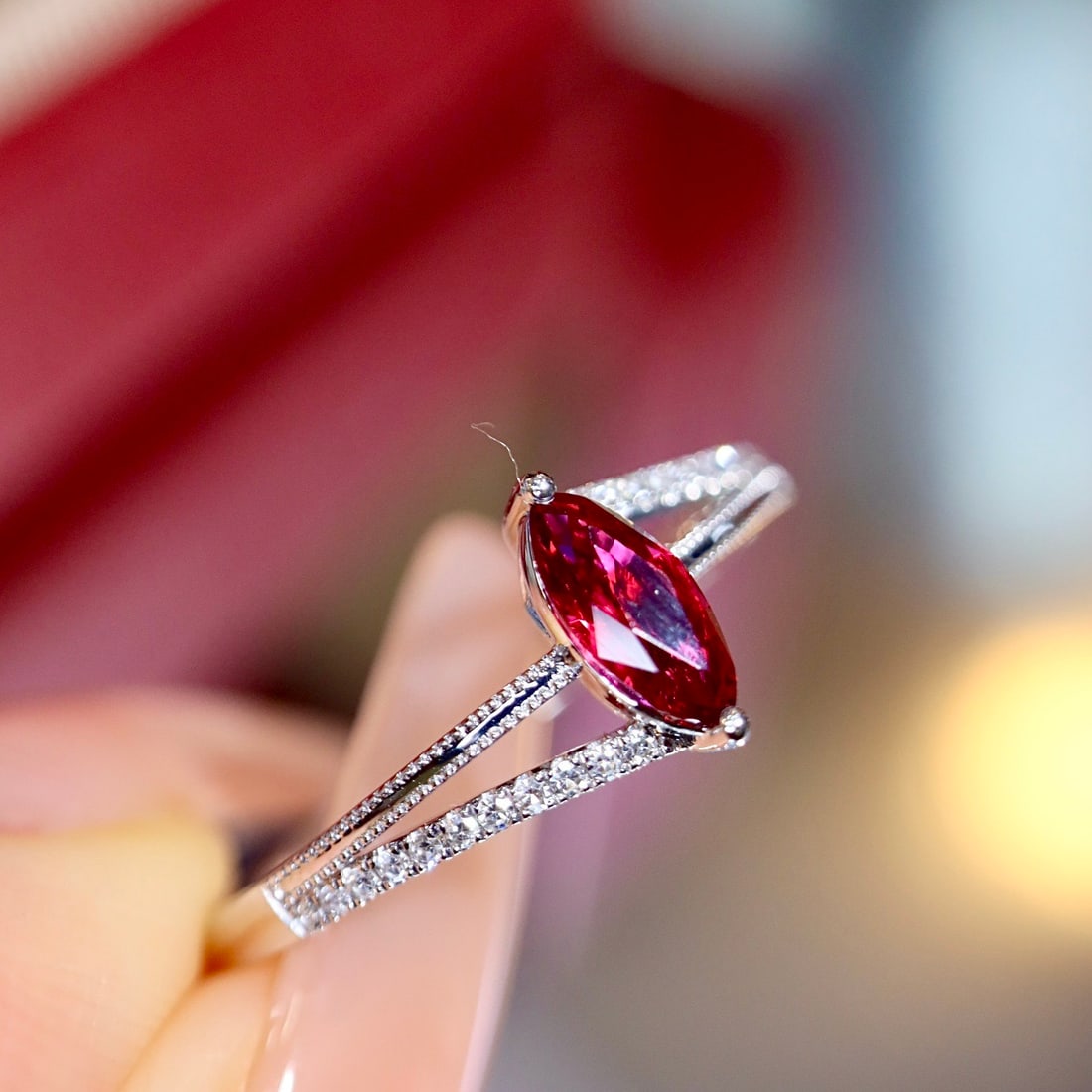 14k Gold 0.47 Ctw Natural Ruby & Diamond Ring - 4