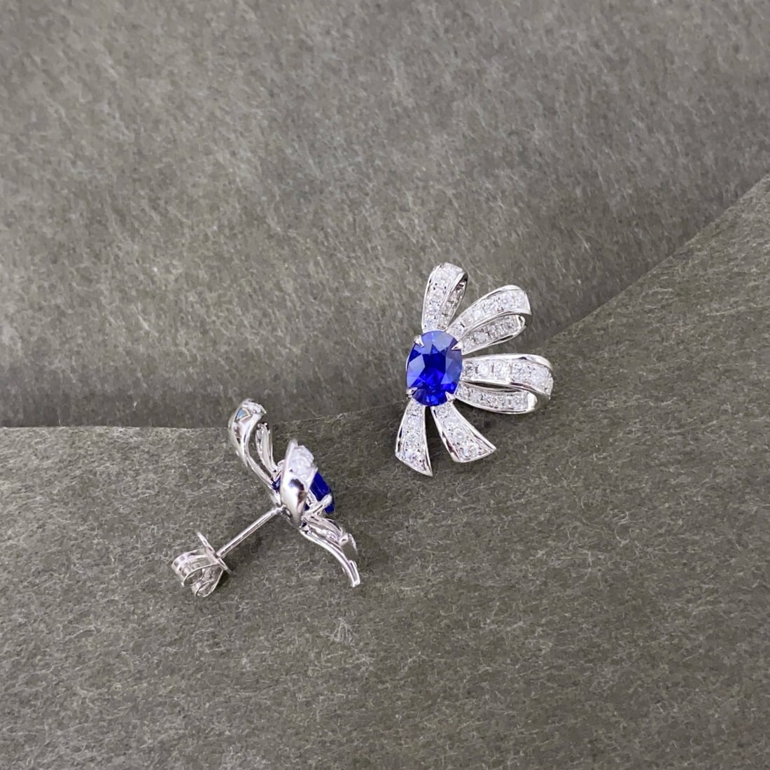 14k Gold 2.86 Ctw Natural Sapphire & Diamond Earrings - 4