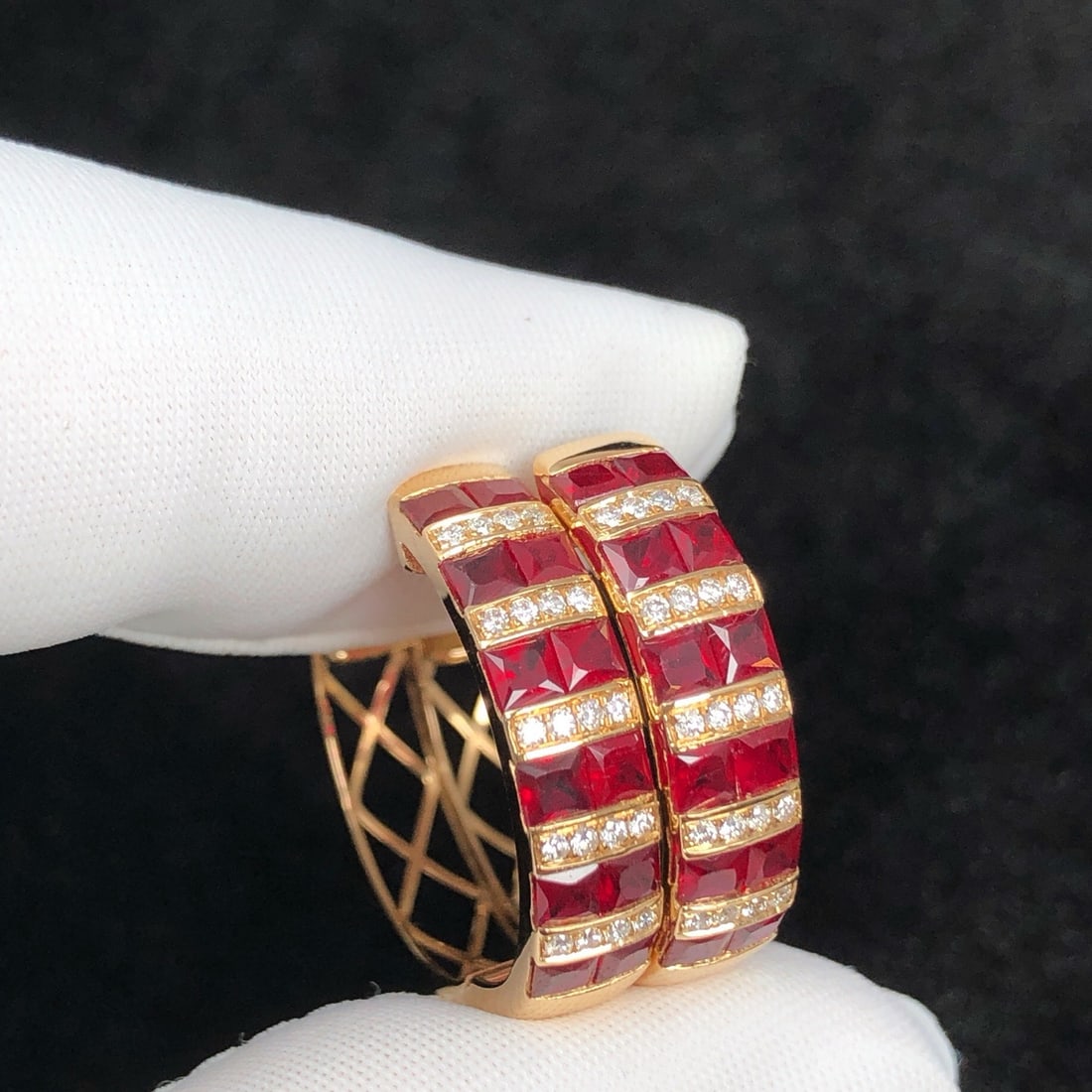 14k Gold 2.47 Ctw Natural Ruby & Diamond Earrings: Ref:231162265 // gold content:14k gold // main gemstone:ruby // shape:princess // carat weight:2. 26ct // color:red // treatment:natural // // adjacent gemstone 2 : diamond // shape:round // carat