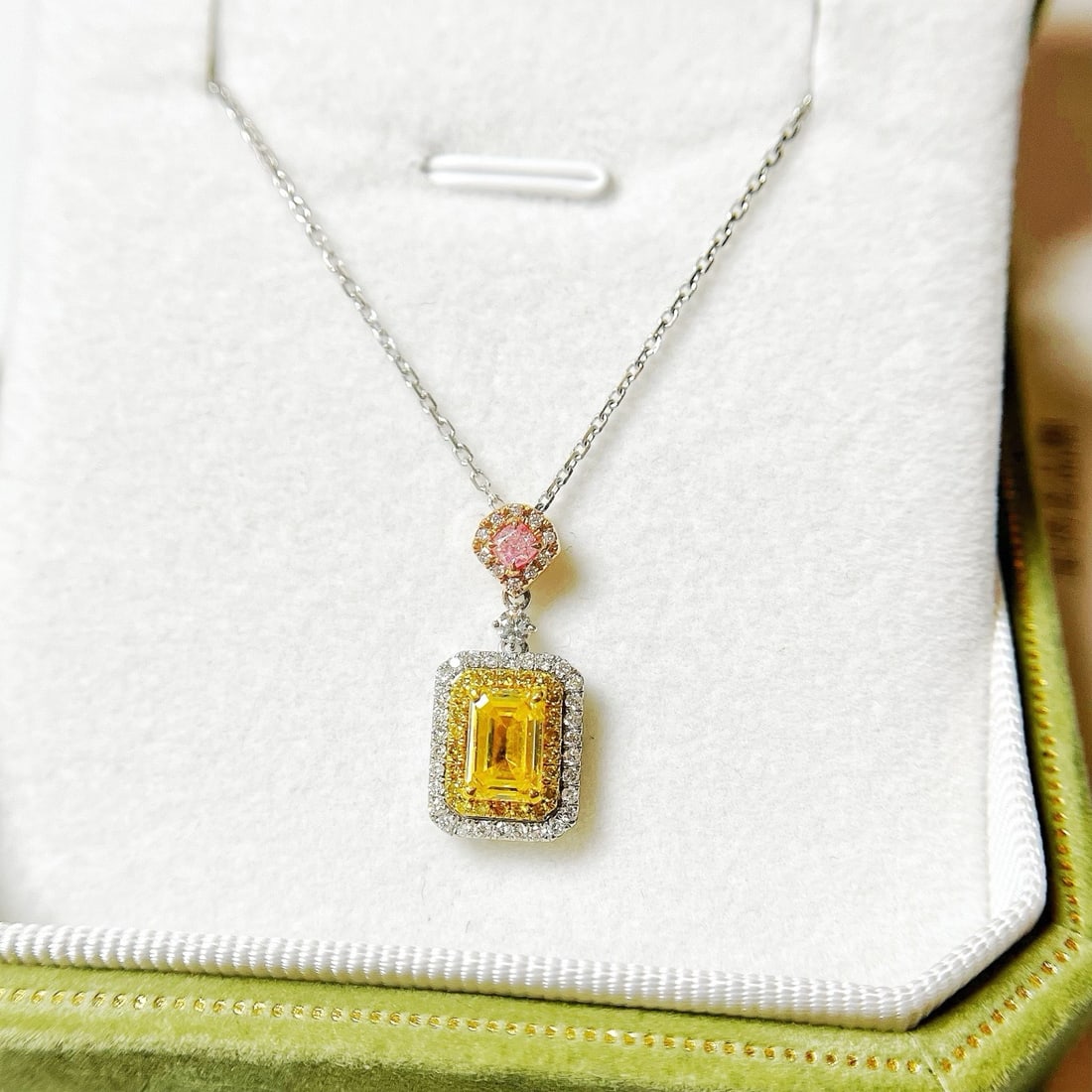 14k Gold 1.44 Ctw Natural Yellow Diamond & Diamond Necklace - 2
