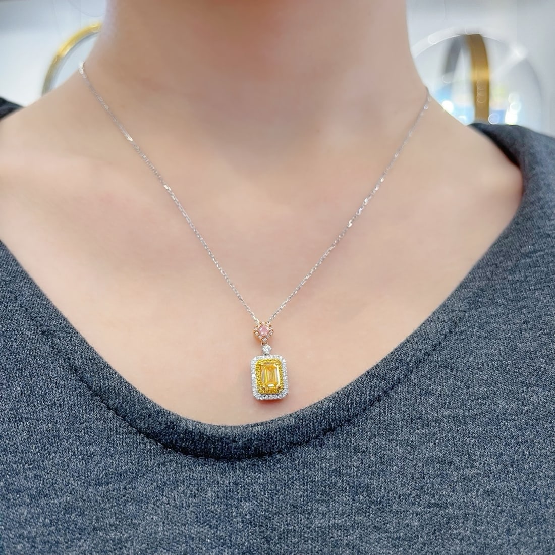 14k Gold 1.44 Ctw Natural Yellow Diamond & Diamond Necklace - 3